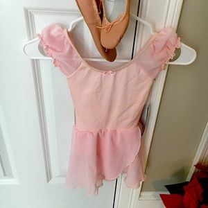 Little girls Ballerina Dress and Slippers